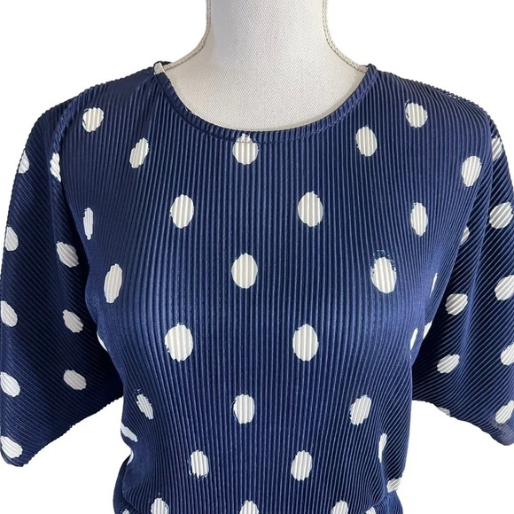 ASOS Navy Blue and White Polka Dot Romper Size 6 Accordion Pleated Shorts Tie - Picture 4 of 7